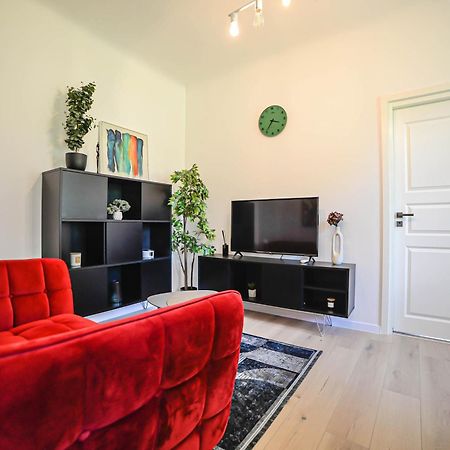 Homly S22 Apartamento Riga Exterior foto