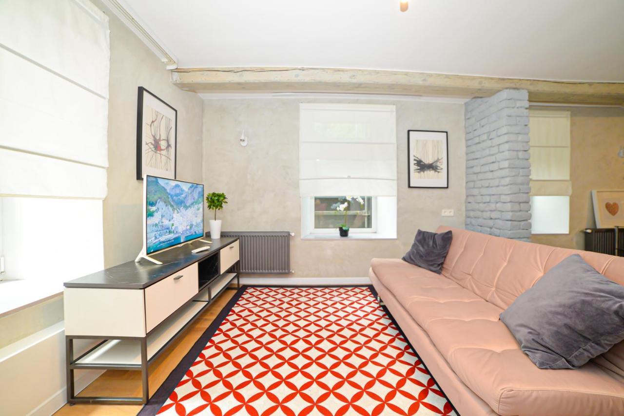 Homly S22 Apartamento Riga Exterior foto