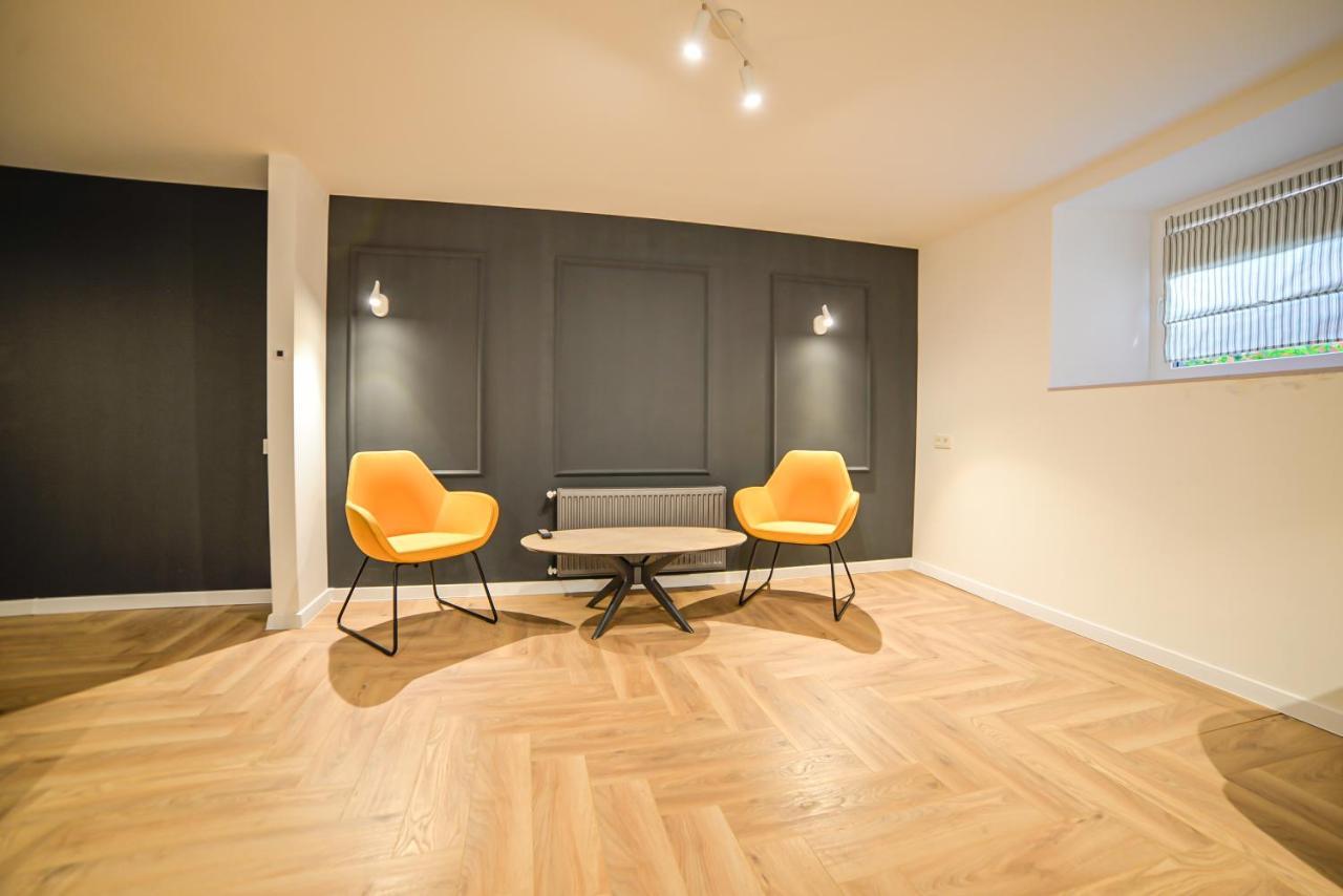 Homly S22 Apartamento Riga Exterior foto
