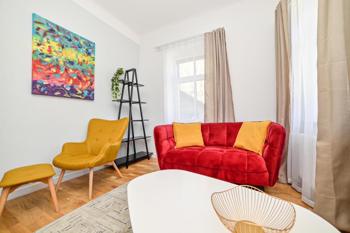 Homly S22 Apartamento Riga Exterior foto