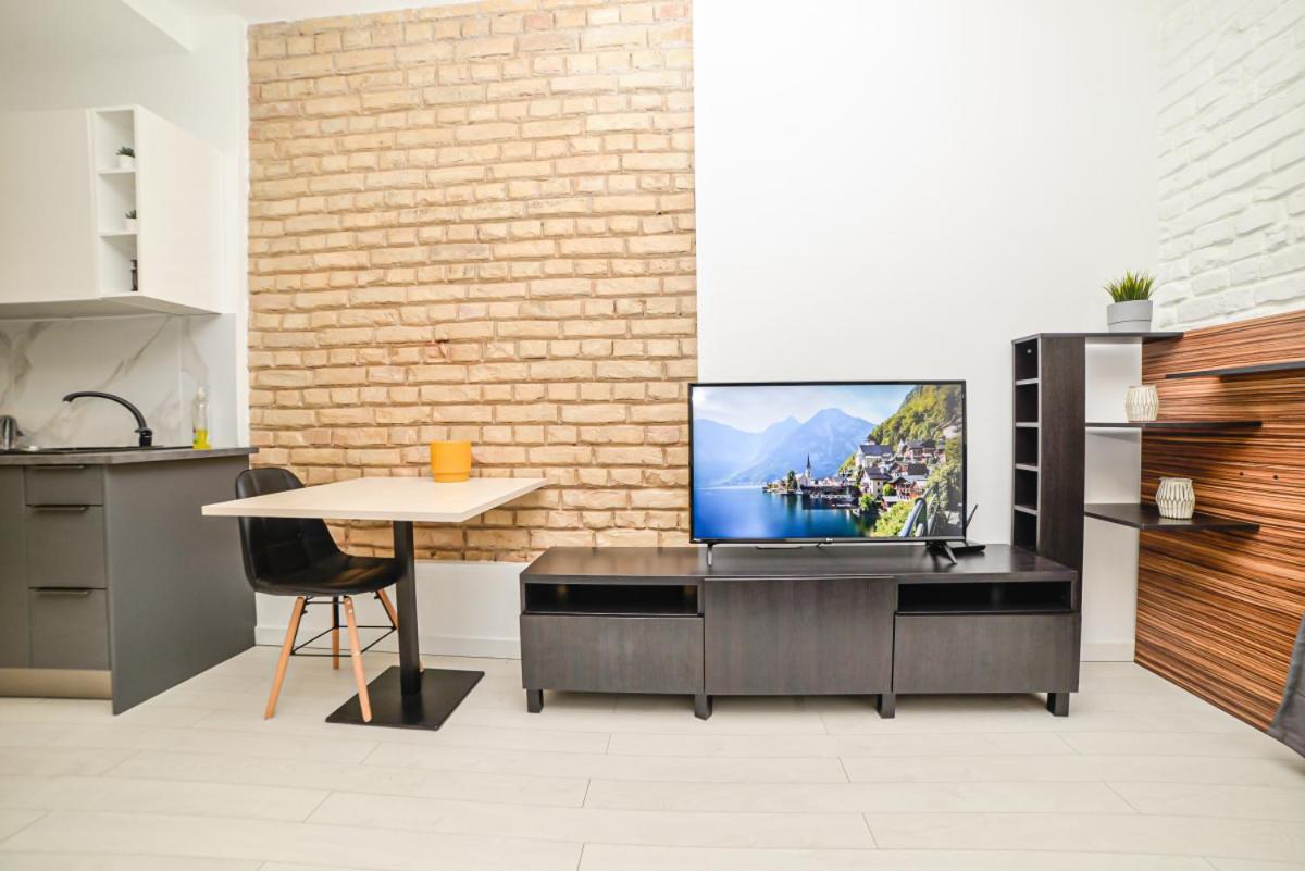 Homly S22 Apartamento Riga Exterior foto