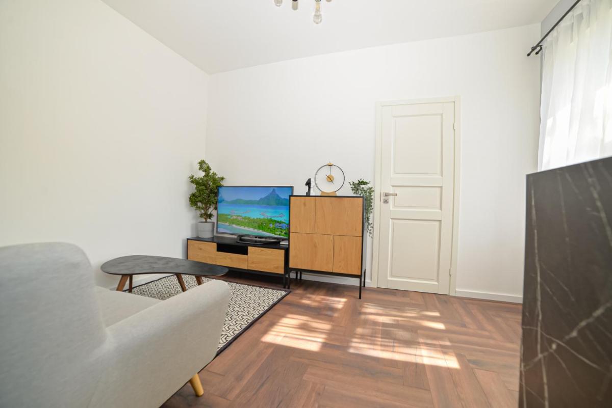Homly S22 Apartamento Riga Exterior foto